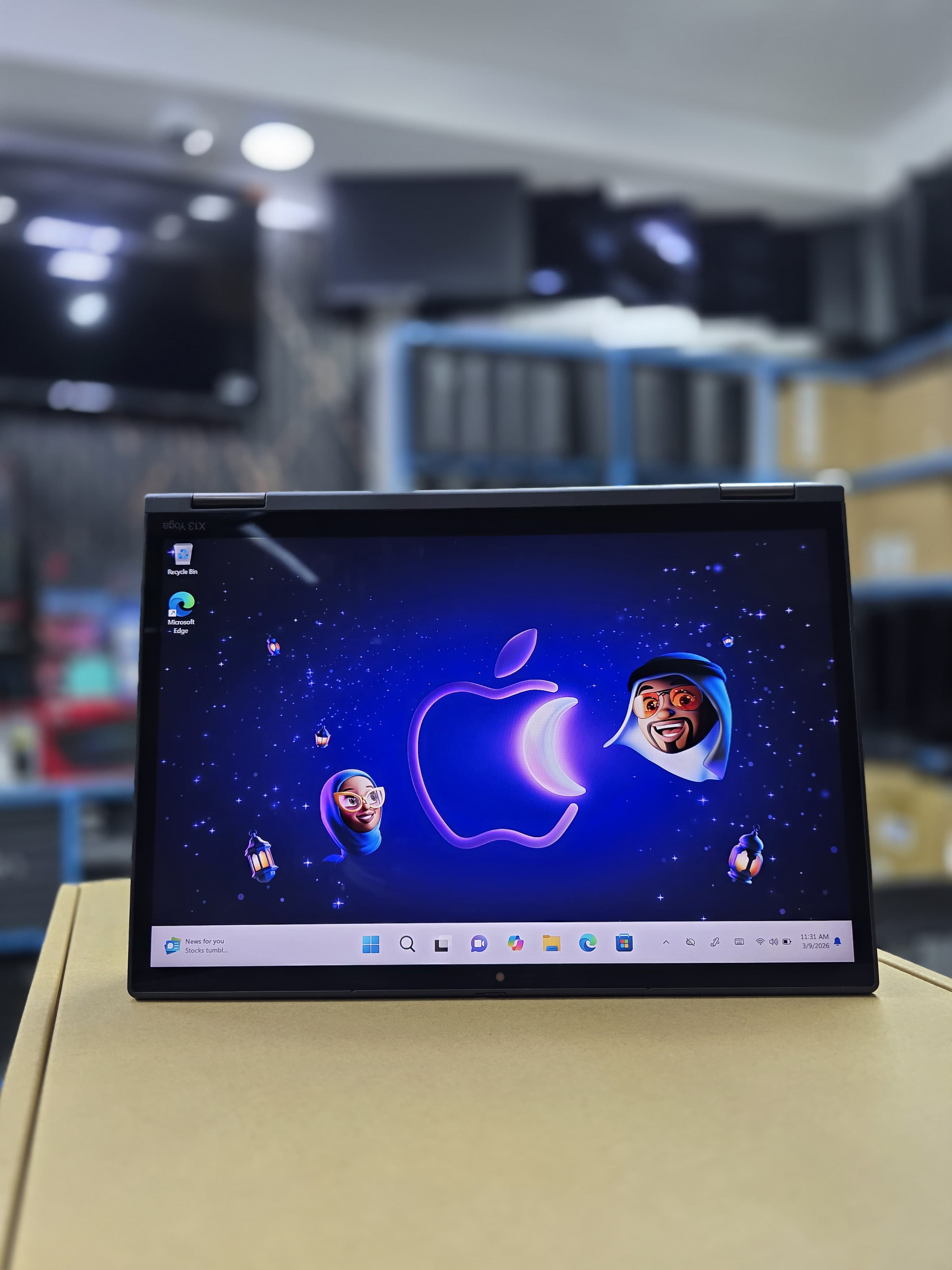 Lenovo Thinkpad x13 yoga image 3