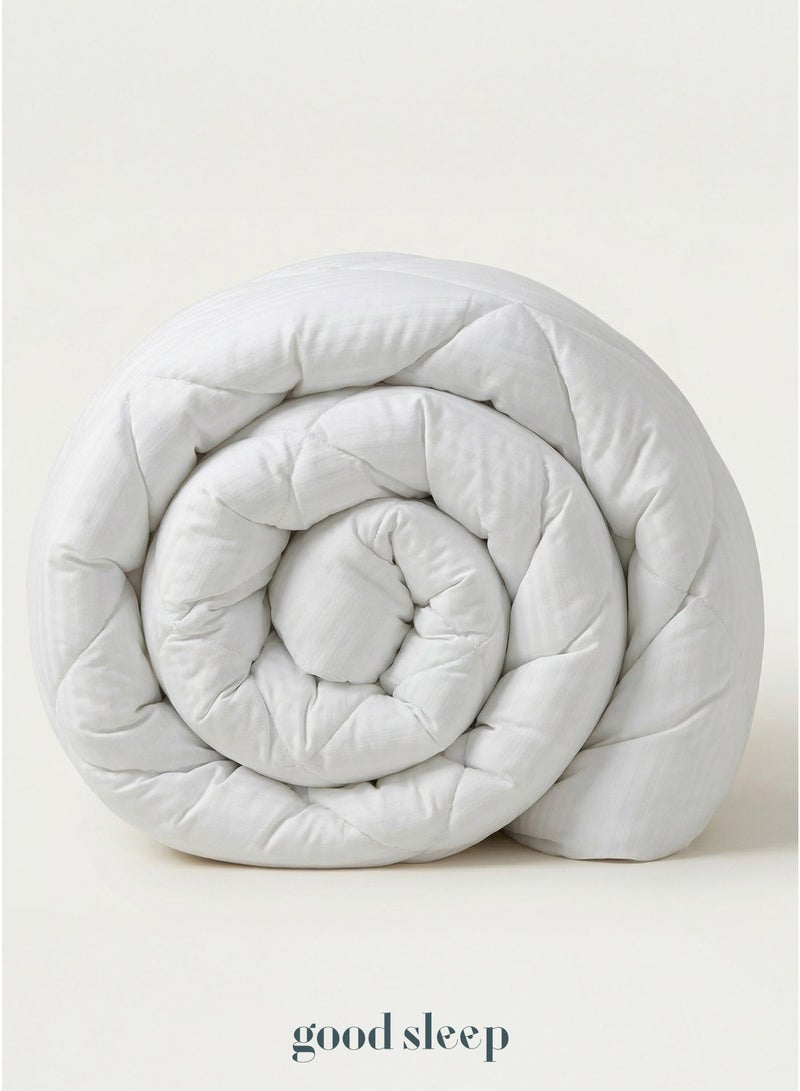 Premium Duvet Comforter – Fits King & Queen Beds | Ultra-Soft, Hotel-Quality Filling | Fluffy & Breathable | White | Made in Dubai