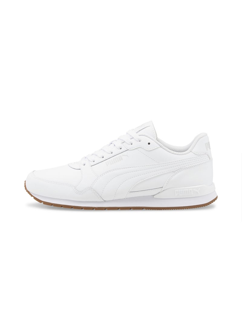 ST Runner v3 L Unisex White Trainers image 1