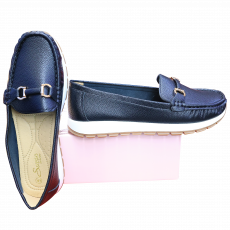 Dd018-B/ Loafer Ladies Shoes (37-42) image 1